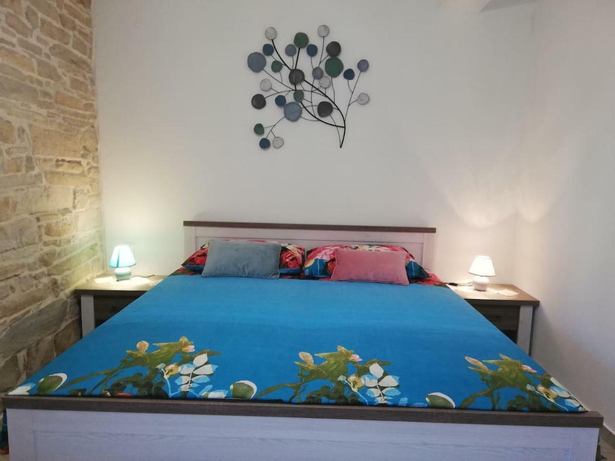 Apartment Nostalgija, Benkovac Kültér fotó